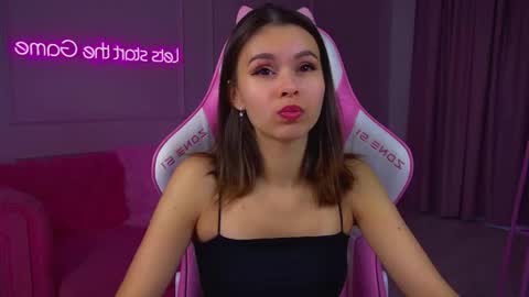 Polly online show from 03.10.26