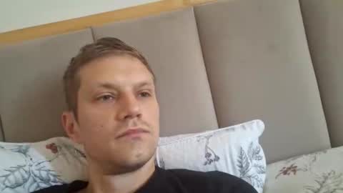 Snapshot of polsenos chatting on 11.17.25 polsenos online show from 11.17.25