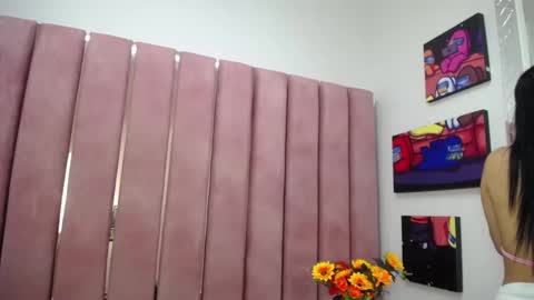 poly sasha  online show from 03.11.25