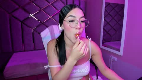 poly sasha  online show from 04.10.26