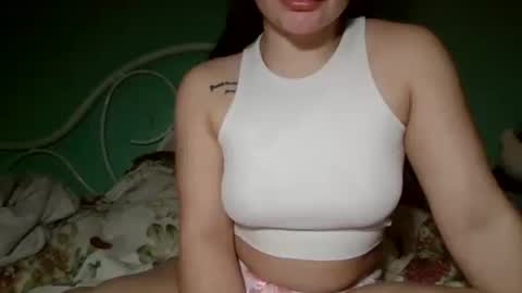 Snapshot of polykrovka88 chatting on 03.01.25 polykrovka88 online show from 03.01.25