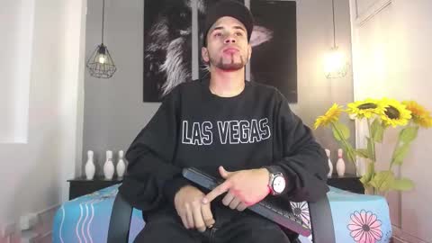 pool  online show from 10.06.25