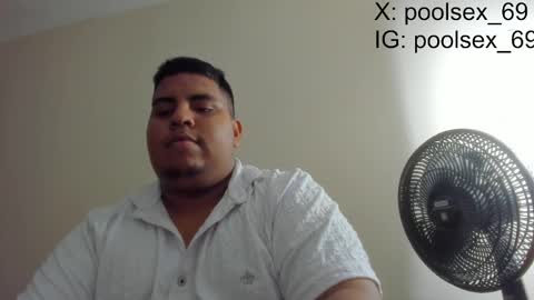 Snapshot of poolsexx_69 chatting on 09.13.25 poolsexx_69 online show from 09.13.25