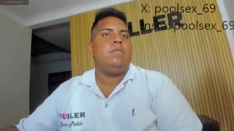 Snapshot of poolsexx_69 chatting on 10.21.25 poolsexx_69 online show from 10.21.25