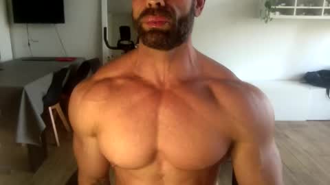 popopo0 online show from 10.14.25