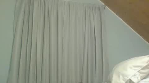 poppawheelie1234 online show from 10.14.25