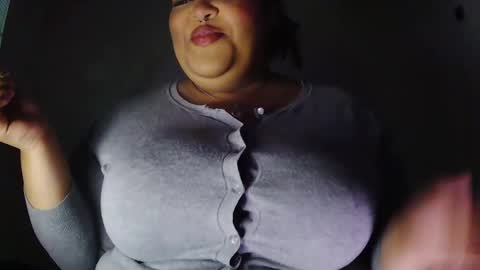 Snapshot of poppyprincess261371 chatting on 11.08.25 poppyprincess261371 online show from 11.08.25