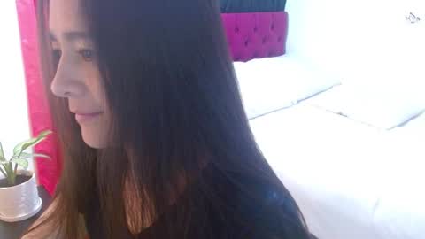 porcelainlux online show from 02.16.25