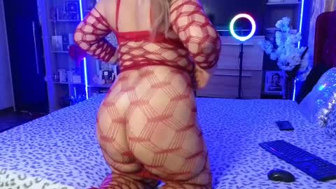Snapshot of pornbubblebutt chatting on 02.08.25 pornbubblebutt online show from 02.08.25