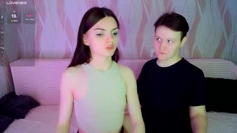 Snapshot of pornostendup chatting on 10.29.25 Ana and Tati online show from 10.29.25