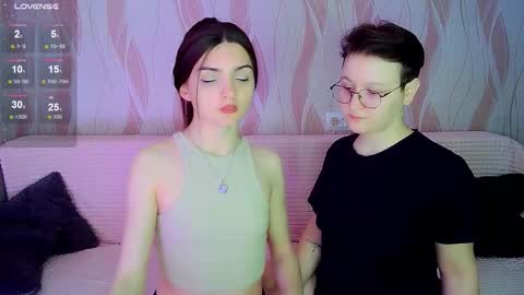 Snapshot of pornostendup chatting on 10.30.25 Ana and Tati online show from 10.30.25