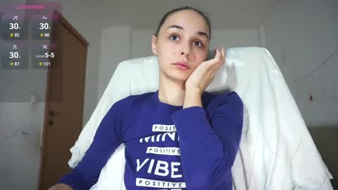 Snapshot of pornxxxcouple chatting on 01.11.25 online show from 01.11.25