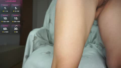 Snapshot of pornxxxcouple chatting on 09.22.25 online show from 09.22.25