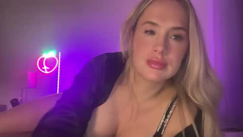 Portia Banks online show from 01.06.26