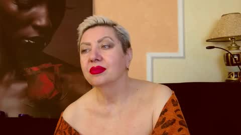 LADY POSH online show from 11.12.25