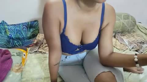 poulomi online show from 10.04.25