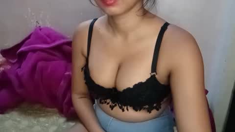 poulomi online show from 12.22.25