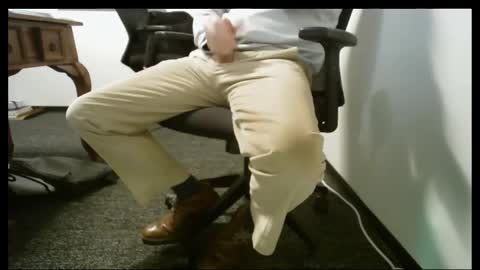 Snapshot of poundtownusa2016 chatting on 11.16.25 ConchilDog online show from 11.16.25