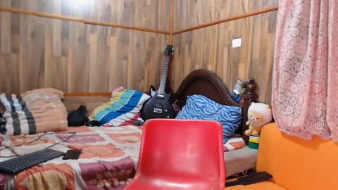 chris independent  online show from 02.01.25