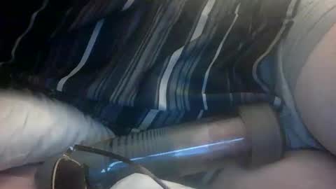 powthunder85 online show from 04.19.26