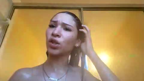 Snapshot of pr3ttynperla chatting on 11.14.25 pr3ttynperla online show from 11.14.25