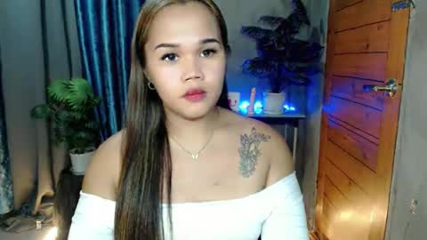 Just PRECIOUS  online show from 04.05.26