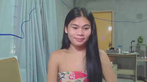 precious_athena online show from 02.16.25