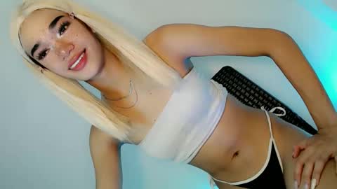 precious_hara online show from 11.12.25