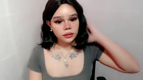 MAXXINE online show from 12.06.24