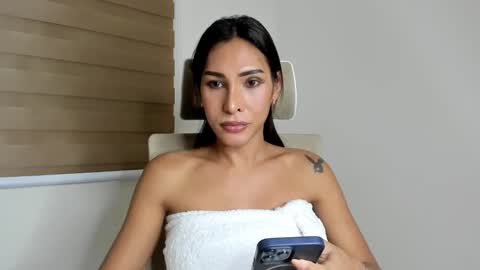 Paula online show from 01.10.25