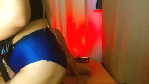 Snapshot of preciousqueenx chatting on 01.21.25 Francine online show from 01.21.25