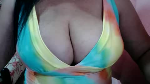 WELCOME IM SINGLE PREGNANT REALLY HARD TO BE A SINGLE WITH TWIN SO PLS STOP BEING RUDELIARWASTING TIME. BE CONSIDERATE. TNX online show from 10.19.25