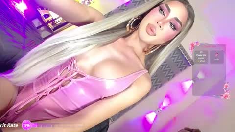 Snapshot of premium_womanhood chatting on 03.03.26 premium_womanhood online show from 03.03.26