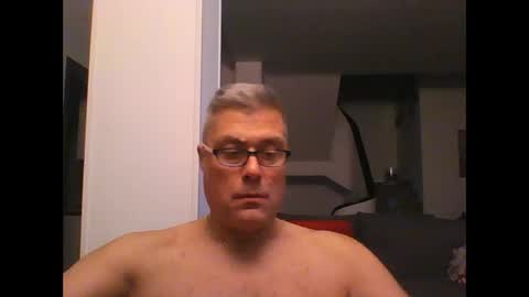 Snapshot of prendimisubito chatting on 11.24.25 prendimisubito online show from 11.24.25