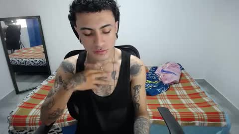 Plux online show from 11.26.25