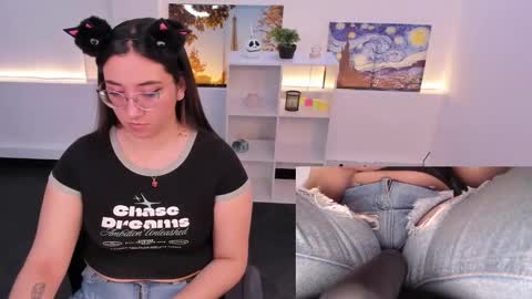 Snapshot of press_anykey chatting on 10.04.25 Camila online show from 10.04.25