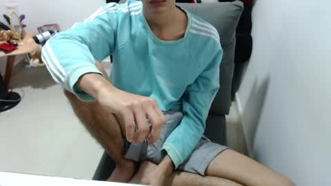 Snapshot of pressure_xxx_420 chatting on 01.03.25 PRESSURE online show from 01.03.25