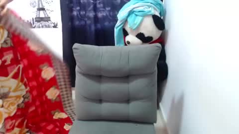 Snapshot of pressure_xxx_420 chatting on 01.04.25 PRESSURE online show from 01.04.25