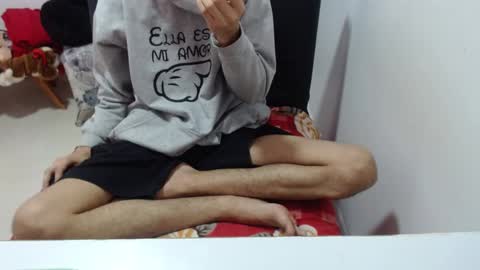 Snapshot of pressure_xxx_420 chatting on 01.14.25 PRESSURE online show from 01.14.25