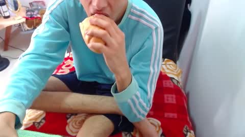 Snapshot of pressure_xxx_420 chatting on 01.19.25 PRESSURE online show from 01.19.25