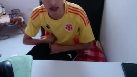 Snapshot of pressure_xxx_420 chatting on 01.21.25 PRESSURE online show from 01.21.25