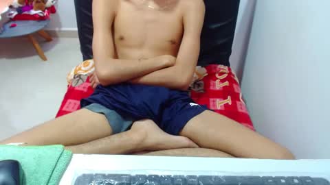 Snapshot of pressure_xxx_420 chatting on 02.01.25 PRESSURE online show from 02.01.25