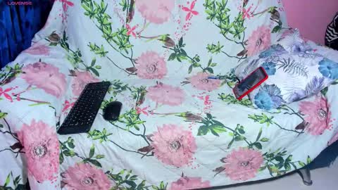 Snapshot of pressure_xxx_420 chatting on 01.13.26 PRESSURE online show from 01.13.26