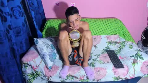 Snapshot of pressure_xxx_420 chatting on 02.11.26 PRESSURE online show from 02.11.26