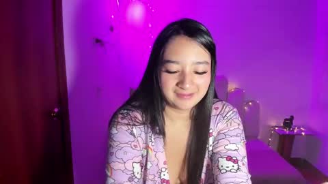 Snapshot of pretti_scarlett chatting on 09.17.25 pretti scarlett online show from 09.17.25