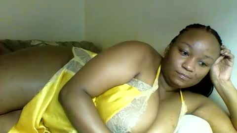 Prettie diva online show from 12.23.25