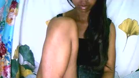 prettiethalia online show from 12.13.25