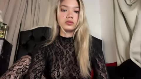 Chikana online show from 04.13.26