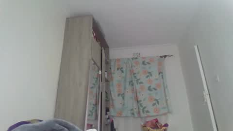 pretty_curvy99 online show from 04.03.26