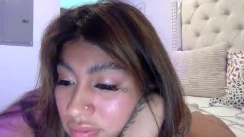 Snapshot of pretty_girl828687 chatting on 04.29.26 pretty_girl828687 online show from 04.29.26